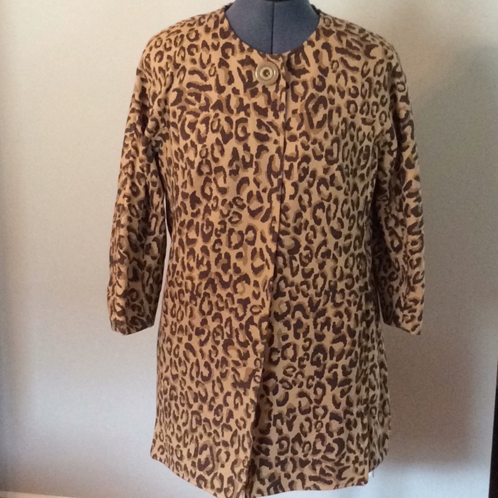 Cabi by Carol Anderson Invitation. NWOT. Size S.